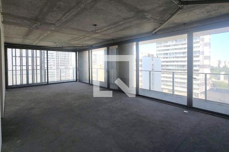 Apartamento à venda com 3 quartos, 232m² em Jardim Paulistano, São Paulo