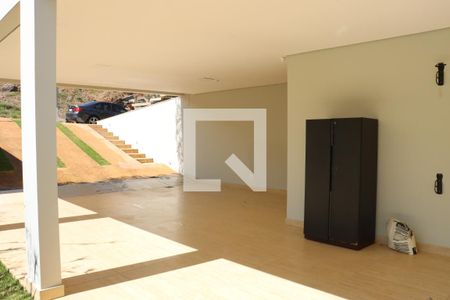 Casa de Condomínio para alugar com 3 quartos, 864m² em Jardim Santana, Cotia