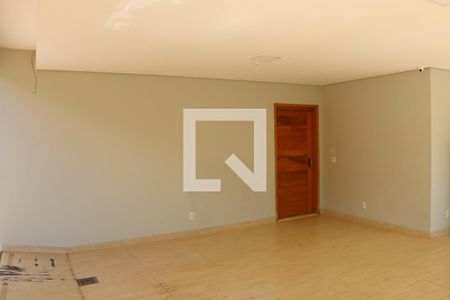 Casa de Condomínio para alugar com 3 quartos, 864m² em Jardim Santana, Cotia