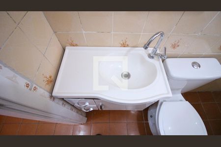 Banheiro Social de casa para alugar com 1 quarto, 60m² em Jardim Tiete, São Paulo