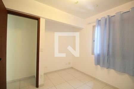 Quarto 1 de apartamento para alugar com 2 quartos, 74m² em Jardim Londrina, São Paulo