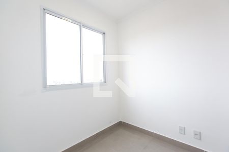 Quarto 2 de apartamento para alugar com 2 quartos, 40m² em Vila Norma, São Paulo