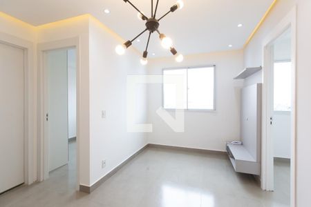 Sala de apartamento para alugar com 2 quartos, 40m² em Vila Norma, São Paulo