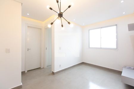 Sala de apartamento para alugar com 2 quartos, 40m² em Vila Norma, São Paulo