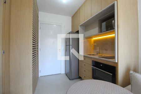 Sala/Cozinha de apartamento para alugar com 1 quarto, 27m² em Vila Olímpia, São Paulo