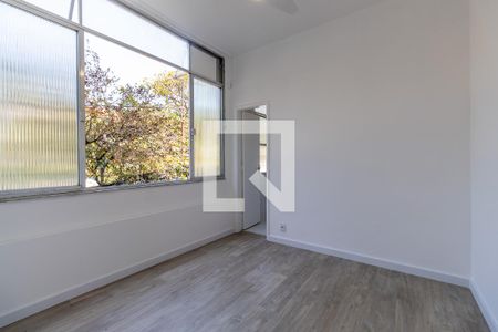 Suíte de apartamento para alugar com 1 quarto, 47m² em Praça da Bandeira, Rio de Janeiro