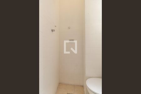 Banheiro de Serviço de apartamento para alugar com 1 quarto, 47m² em Praça da Bandeira, Rio de Janeiro