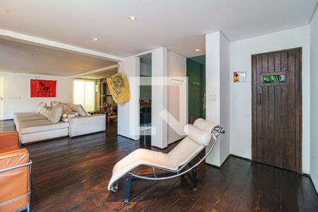 Casa à venda com 4 quartos, 900m² em Jardim Vitoria Regia (Zona Oeste), São Paulo
