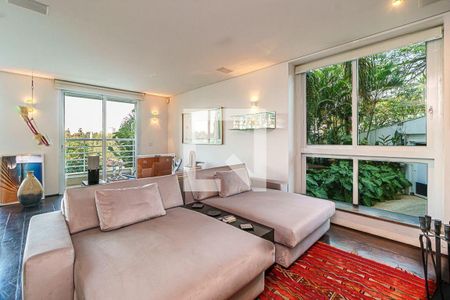 Casa à venda com 4 quartos, 900m² em Jardim Vitoria Regia (Zona Oeste), São Paulo