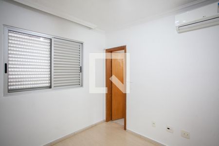 Suíte de apartamento para alugar com 2 quartos, 125m² em Castelo, Belo Horizonte