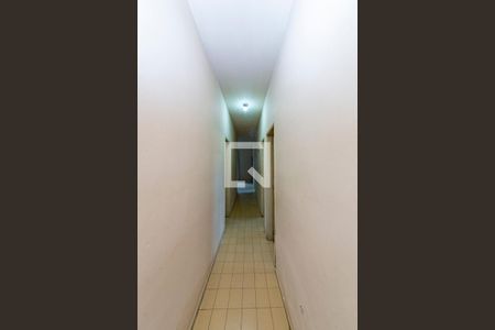 Corredor de casa à venda com 3 quartos, 240m² em Vila Ermelinda, Belo Horizonte