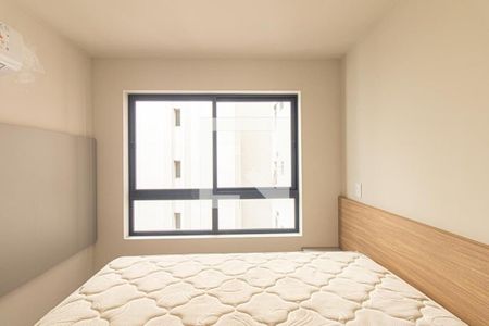 Suíte de apartamento para alugar com 1 quarto, 28m² em Centro, Curitiba