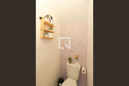 Lavabo de casa de condomínio à venda com 2 quartos, 66m² em Itaquera, São Paulo