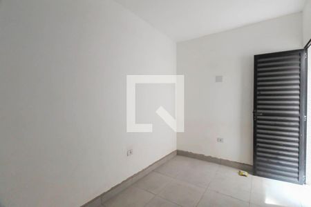 Quarto de apartamento para alugar com 1 quarto, 30m² em Vila Paulo Silas, São Paulo