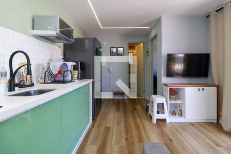 Sala de apartamento para alugar com 2 quartos, 41m² em Santo Amaro, São Paulo