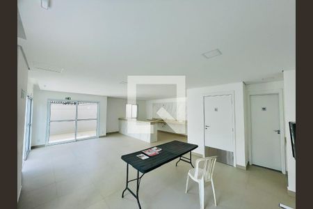 Apartamento à venda com 64m², 2 quartos e 2 vagasÁrea comum - Salão de festas