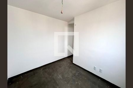 Apartamento à venda com 64m², 2 quartos e 2 vagasSuíte