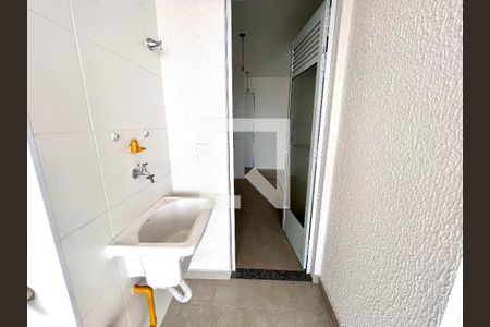 Apartamento à venda com 64m², 2 quartos e 2 vagasÁrea de Serviço