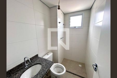 Apartamento à venda com 64m², 2 quartos e 2 vagasBanheiro da Suíte
