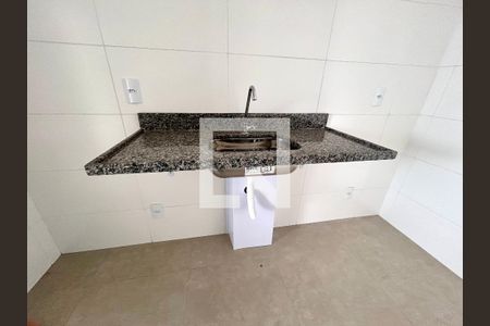 Apartamento à venda com 64m², 2 quartos e 2 vagasCozinha