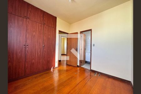 Suíte de apartamento à venda com 3 quartos, 180m² em Jardim America, Belo Horizonte