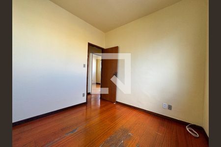 Quarto 2 de apartamento à venda com 3 quartos, 180m² em Jardim America, Belo Horizonte