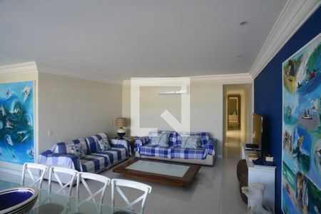 Sala de apartamento para alugar com 5 quartos, 200m² em Barra da Tijuca, Rio de Janeiro