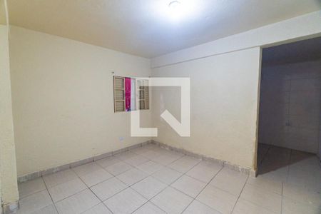 Quarto de casa para alugar com 1 quarto, 50m² em Vila Guarani (zona Sul), São Paulo