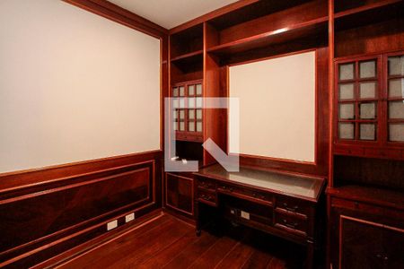 Escritório de casa de condomínio à venda com 6 quartos, 750m² em Barra da Tijuca, Rio de Janeiro