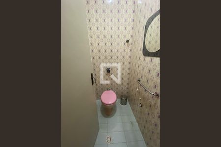 Lavabo de casa à venda com 3 quartos, 175m² em Sumaré, São Paulo