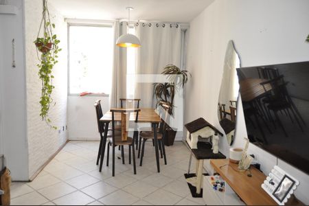 Sala de apartamento à venda com 2 quartos, 73m² em Lins de Vasconcelos, Rio de Janeiro