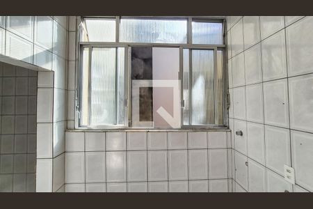 Cozinha  de apartamento à venda com 3 quartos, 65m² em Vila Kosmos, Rio de Janeiro
