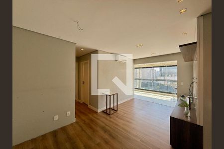 Sala de apartamento à venda com 2 quartos, 70m² em Chácara Santo Antônio (zona Sul), São Paulo