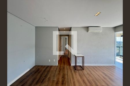 Sala de apartamento à venda com 2 quartos, 70m² em Chácara Santo Antônio (zona Sul), São Paulo