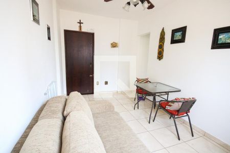 Sala de apartamento para alugar com 1 quarto, 63m² em Aviação, Praia Grande