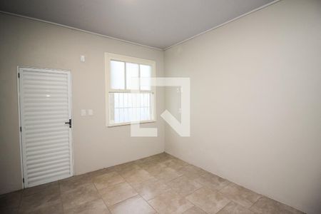 Sala/Quarto de casa de condomínio para alugar com 1 quarto, 18m² em Azenha, Porto Alegre