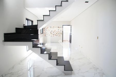 Sala de casa à venda com 3 quartos, 169m² em Jardim Santa Mena, Guarulhos