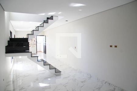 Sala de casa à venda com 3 quartos, 169m² em Jardim Santa Mena, Guarulhos