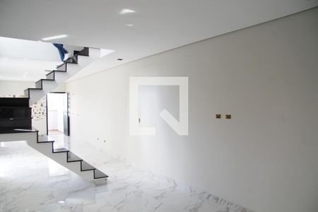 Sala de casa à venda com 3 quartos, 169m² em Jardim Santa Mena, Guarulhos