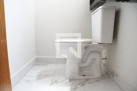 Lavabo 01 de casa à venda com 3 quartos, 169m² em Jardim Santa Mena, Guarulhos