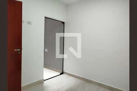 Quarto 2 de apartamento para alugar com 2 quartos, 48m² em Vila Antonina, São Paulo