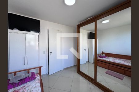 Quarto 1 de apartamento para alugar com 3 quartos, 77m² em Recreio dos Bandeirantes, Rio de Janeiro