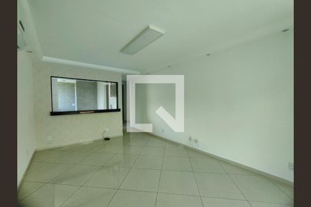 Sala de apartamento para alugar com 3 quartos, 77m² em Recreio dos Bandeirantes, Rio de Janeiro