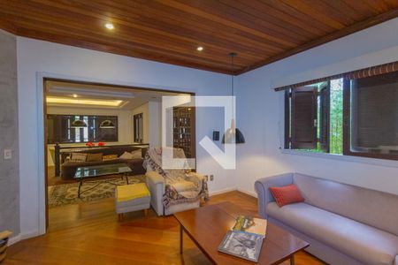 Sala 2 de casa à venda com 6 quartos, 550m² em Marechal Rondon, Canoas