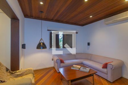 Sala 2 de casa à venda com 6 quartos, 550m² em Marechal Rondon, Canoas