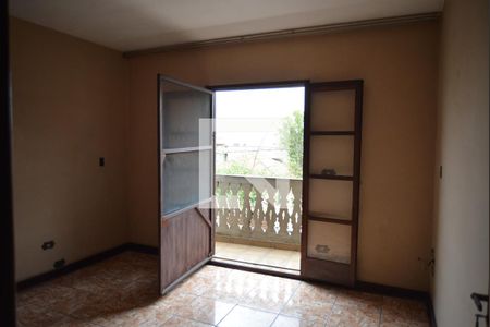 Quarto 1 de casa para alugar com 2 quartos, 82m² em Jardim Santo Antônio, Santo André