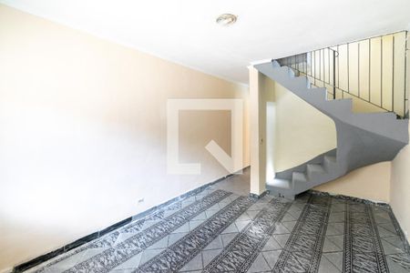 Sala de casa para alugar com 2 quartos, 120m² em Americanópolis, São Paulo