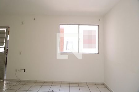 Sala de apartamento para alugar com 2 quartos, 47m² em Mansour, Uberlândia