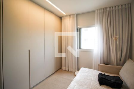 Quarto de apartamento à venda com 2 quartos, 90m² em Indianópolis, São Paulo