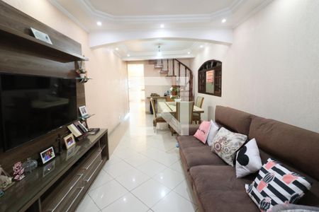 Sala de casa à venda com 3 quartos, 125m² em Cipava, Osasco